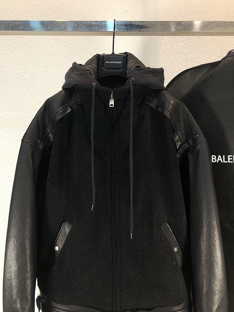 Balenciaga 580W00011 Real Leather - Image 13