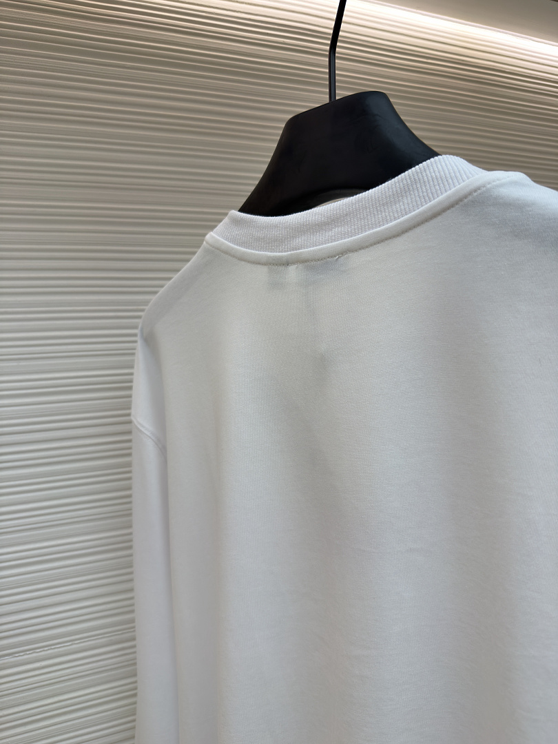 Burberry 52119−51L - Image 11