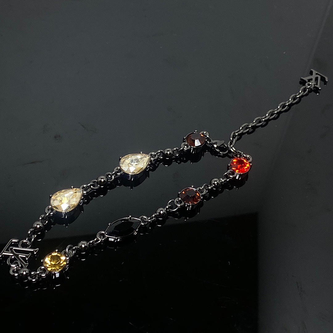 Unbranded P219 035 (Bracelet Necklace) - Image 2