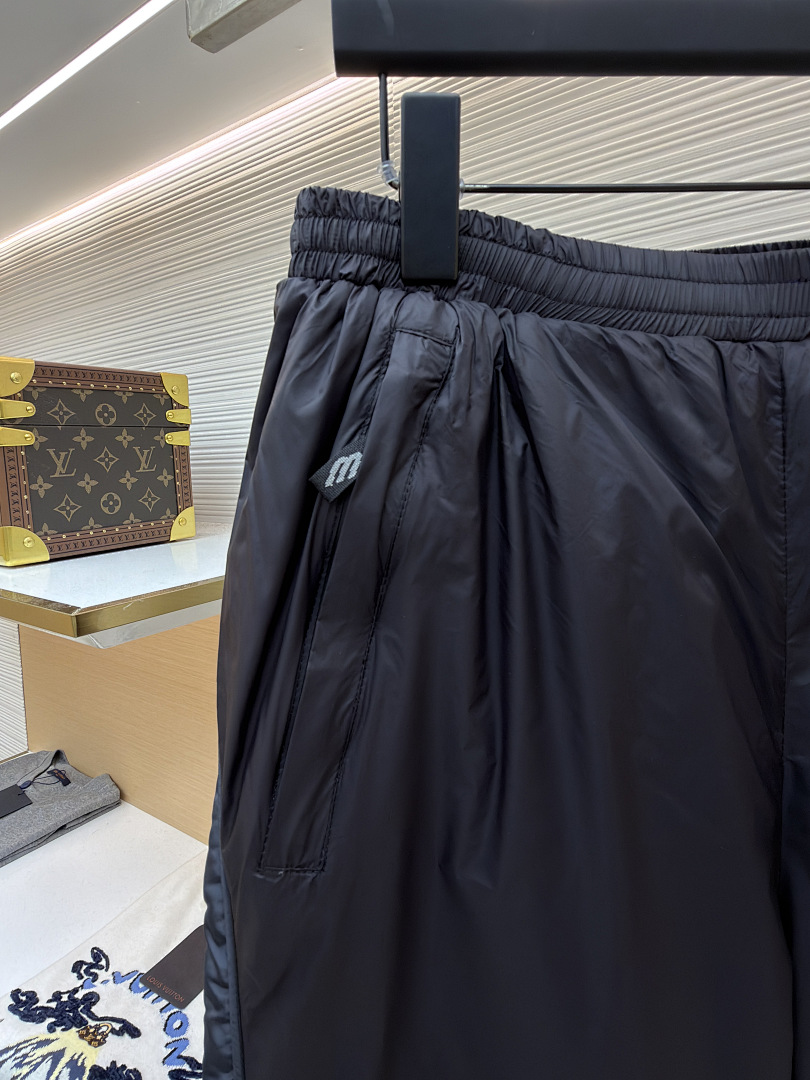 Balenciaga 6D230-61L - Image 10