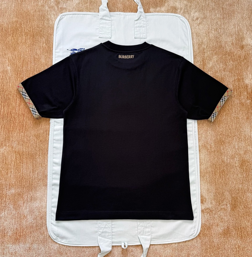 Burberry 526213−51L - Image 9