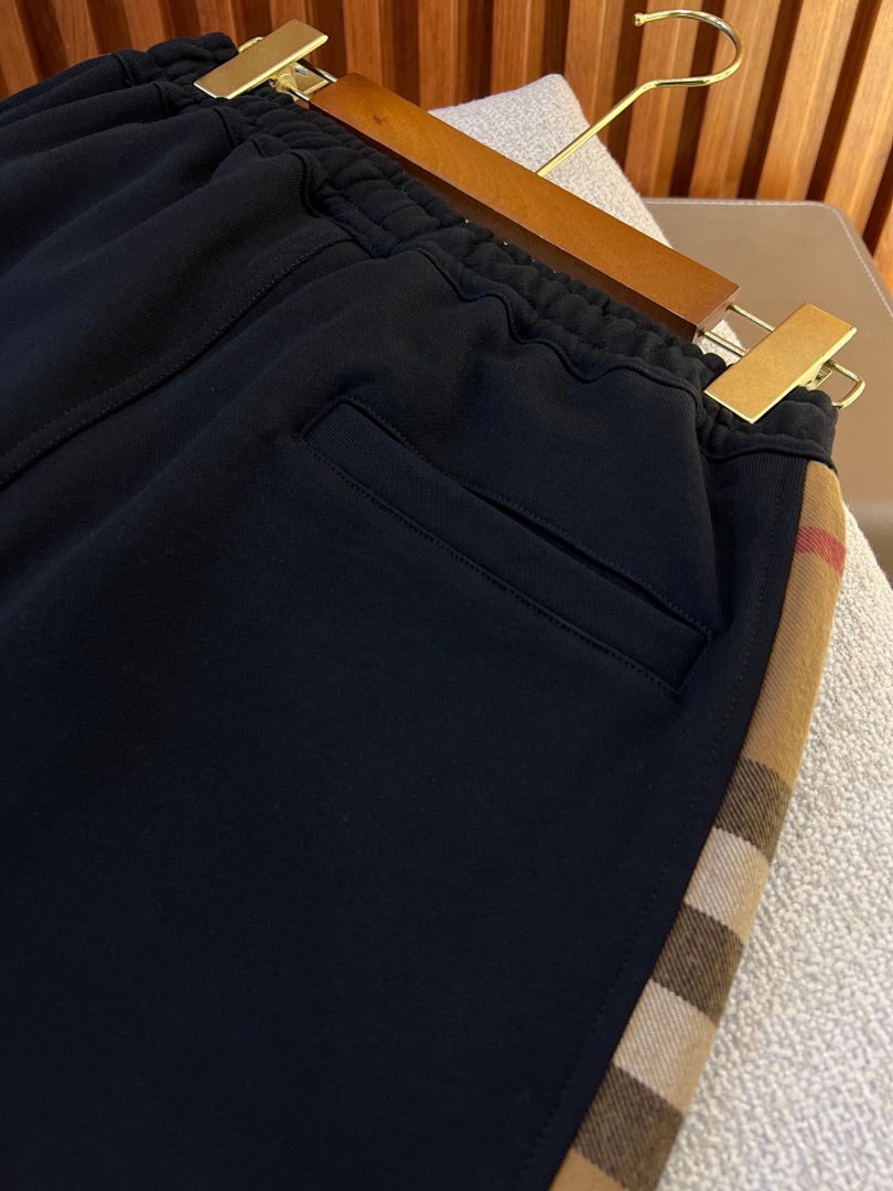 Burberry –6B026-65L - Image 29