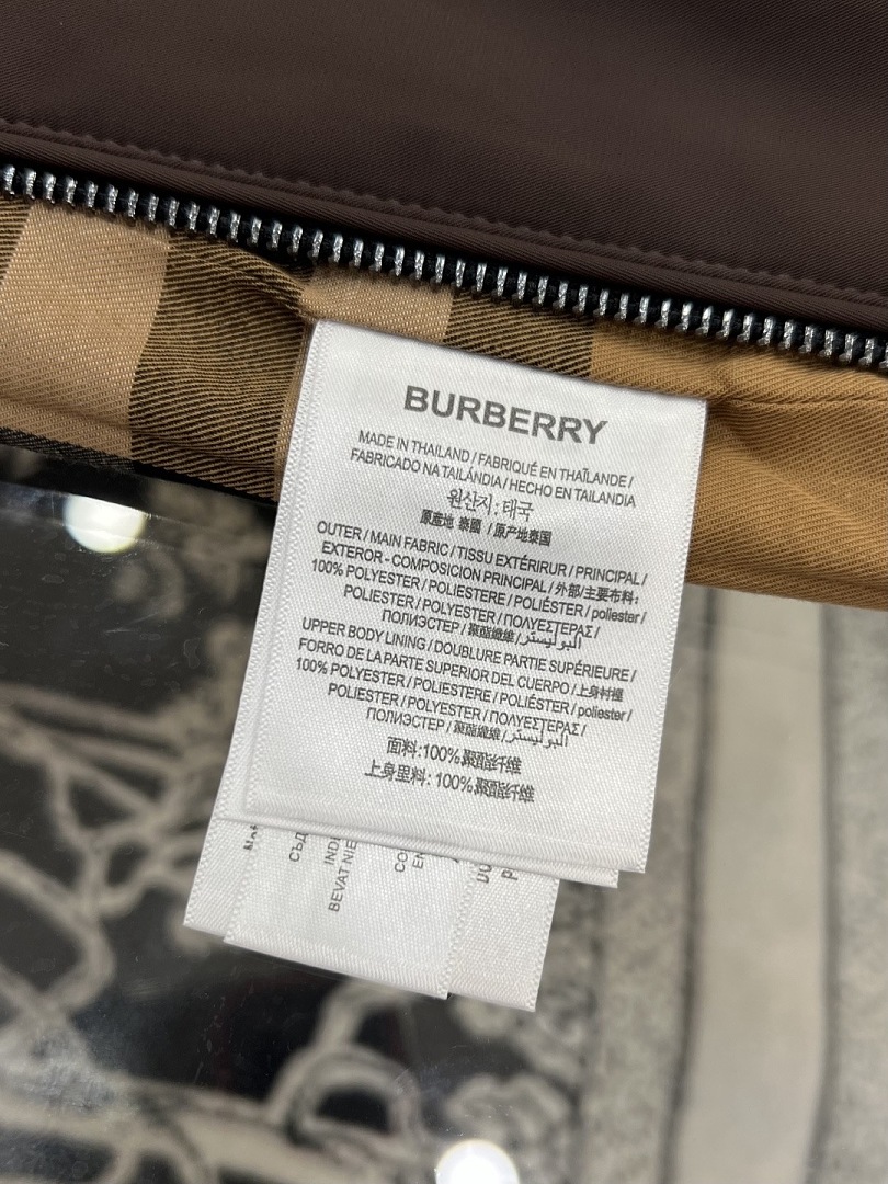 Burberry 5133−8L - Image 12