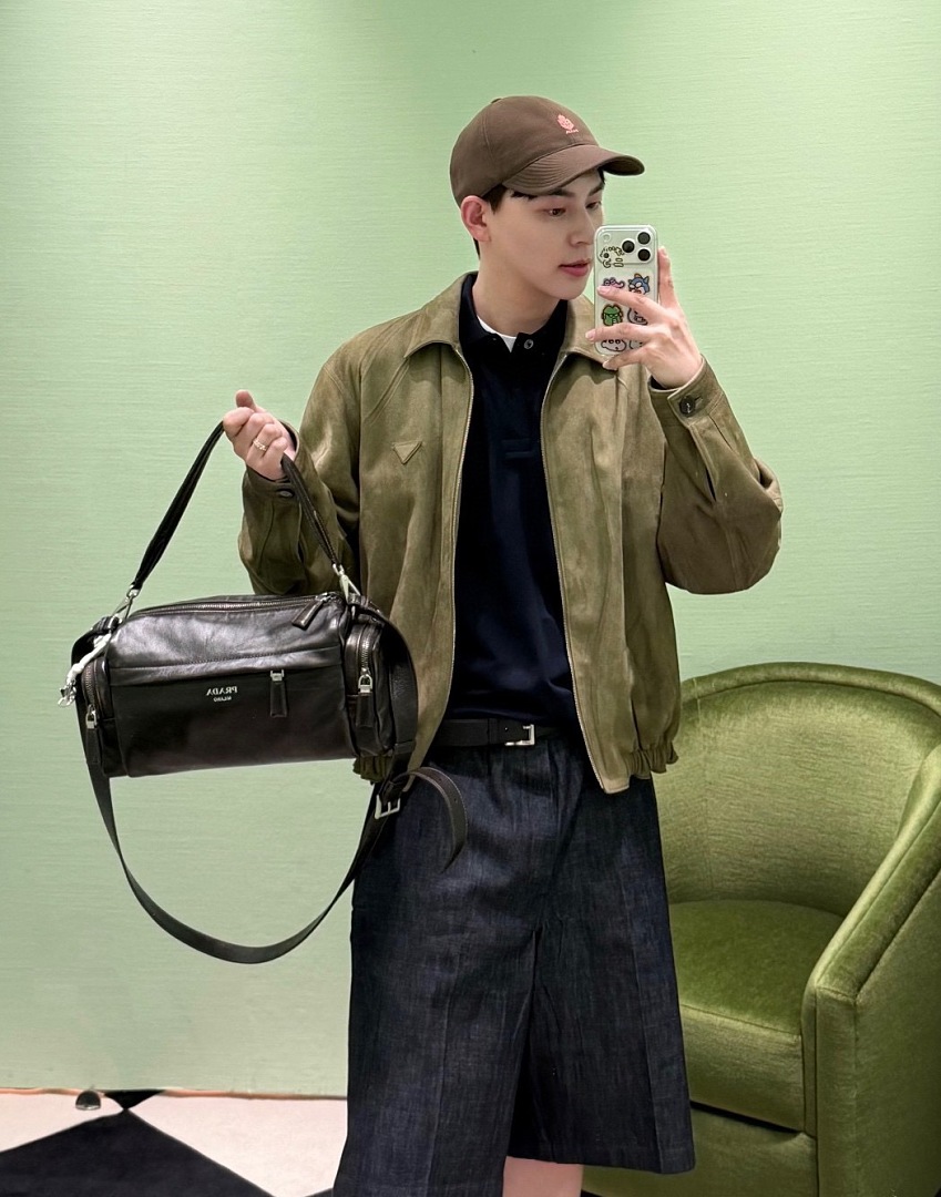 Prada 58892-8L - Image 4