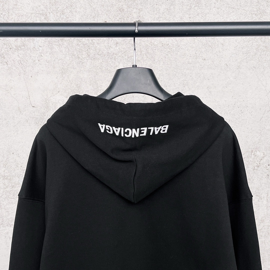 Balenciaga 5313−24L - Image 17