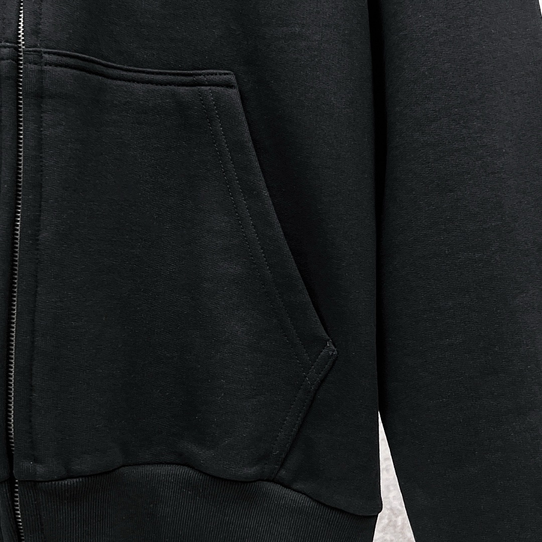 Balenciaga 5226−24L - Image 9