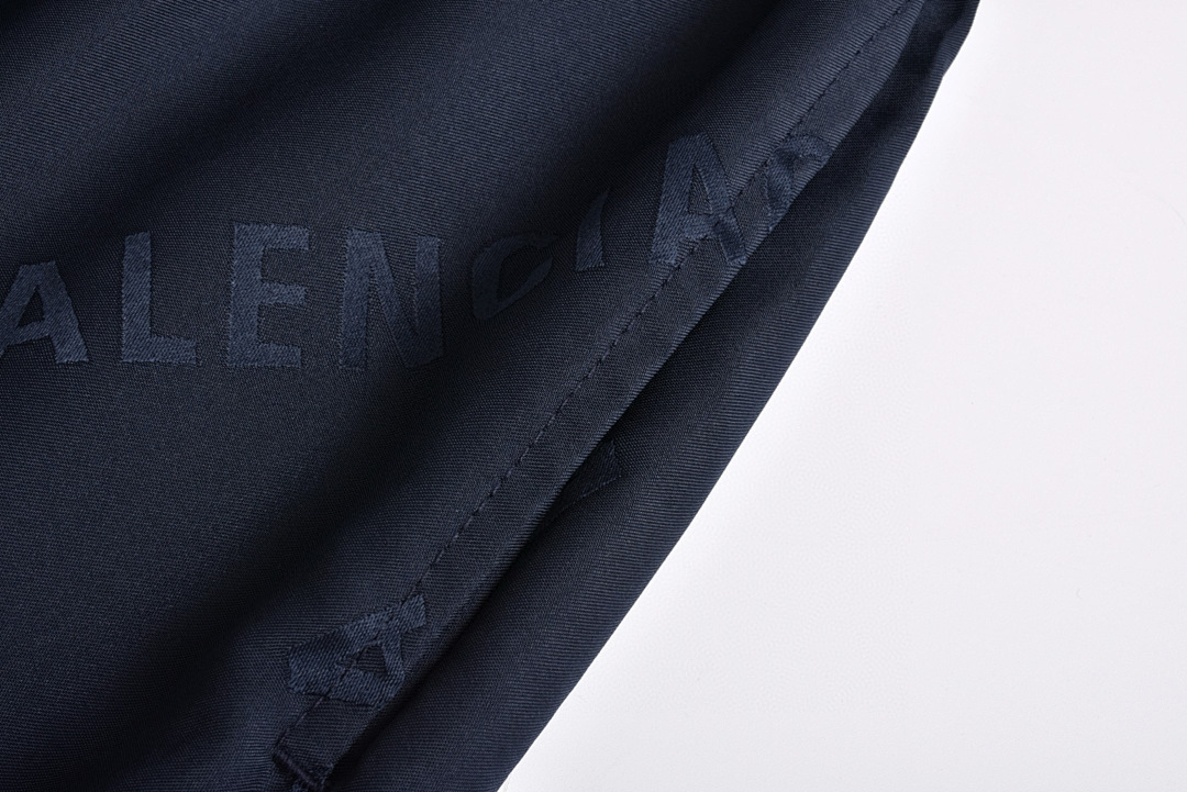 Balenciaga 3098-6L - Image 12