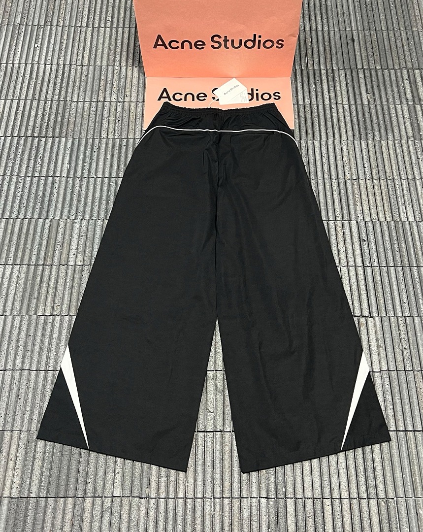 Acne Studios 526132−51L - Image 4
