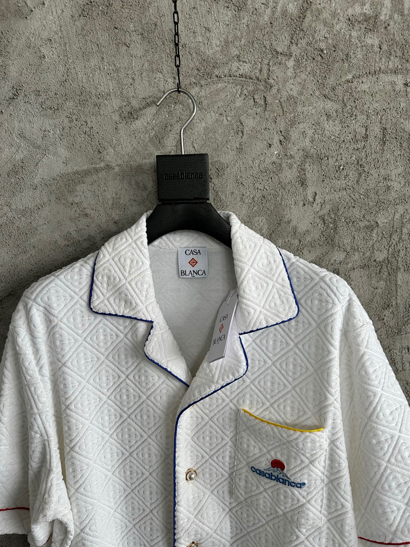 Casablanca Snow Mountain Embroidered - Image 4