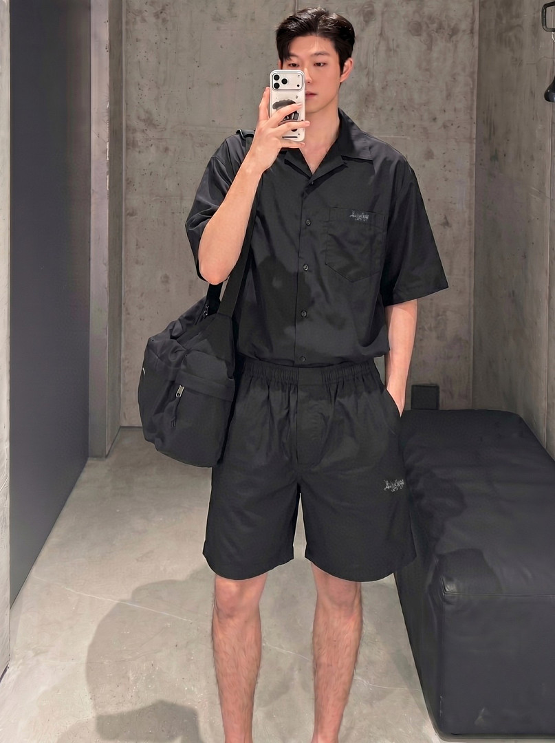 Balenciaga 3121-41L - Image 3