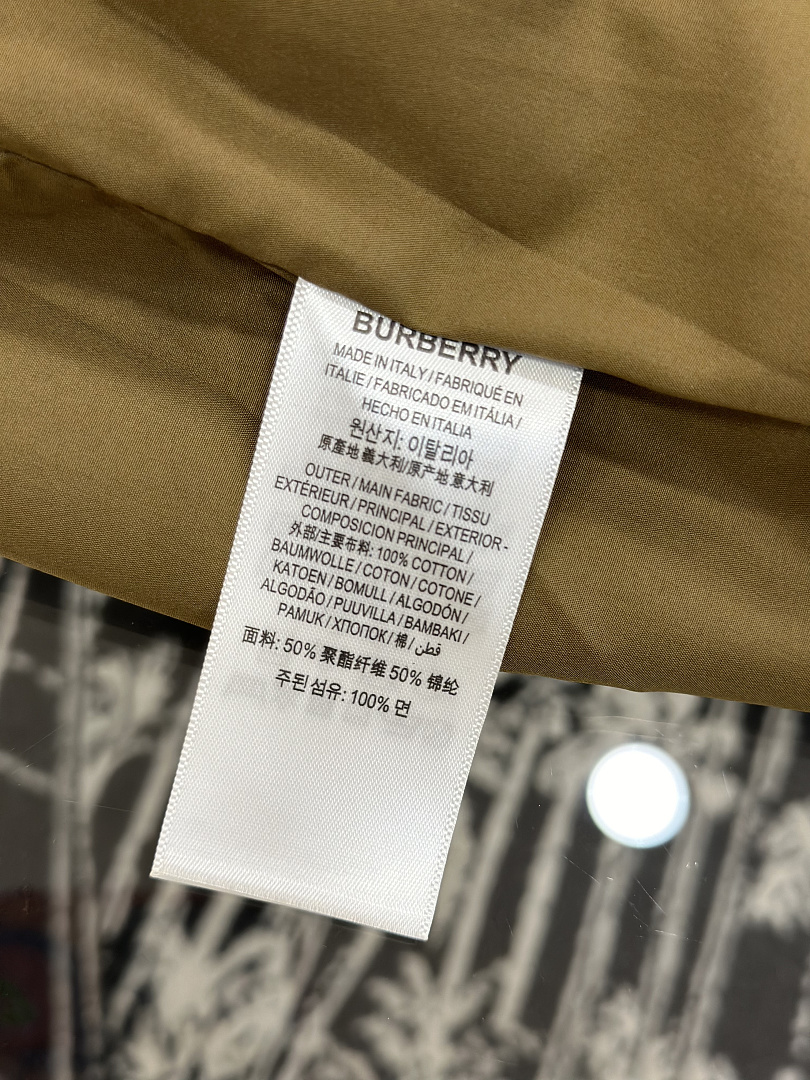 Burberry 5151−8L - Image 29
