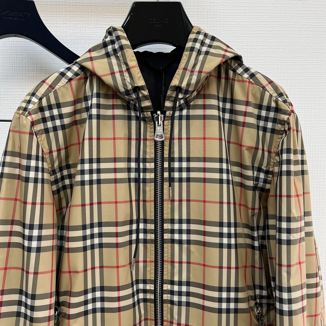 Burberry —680FN (Reversible) - Image 8