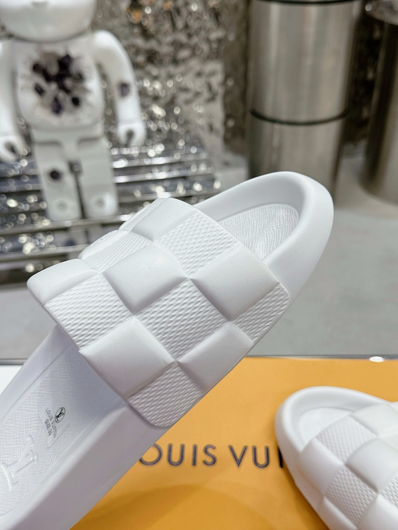 Unbranded Yuan Slides V081 - Image 19