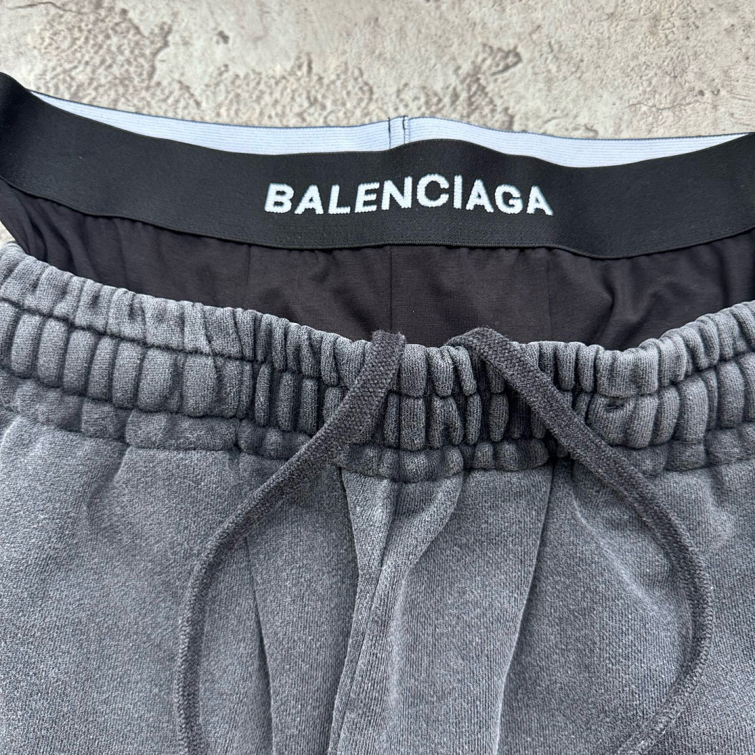 Balenciaga 5D050-25L - Image 18