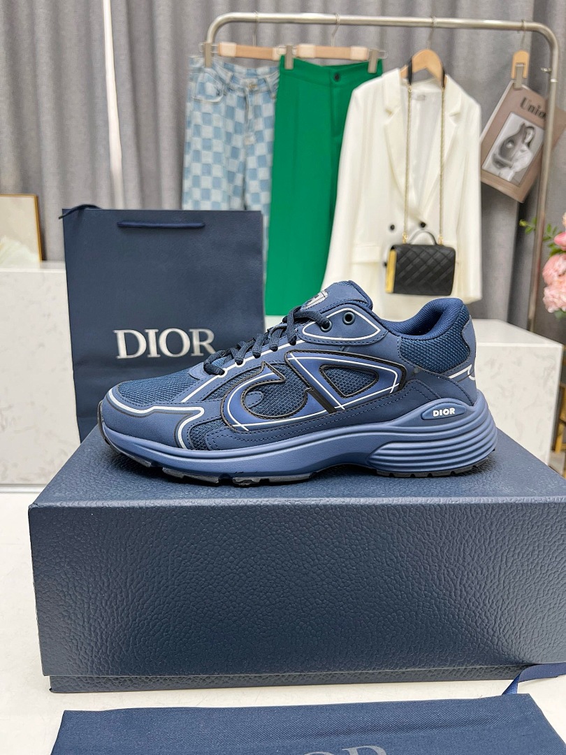 Dior – - Image 54