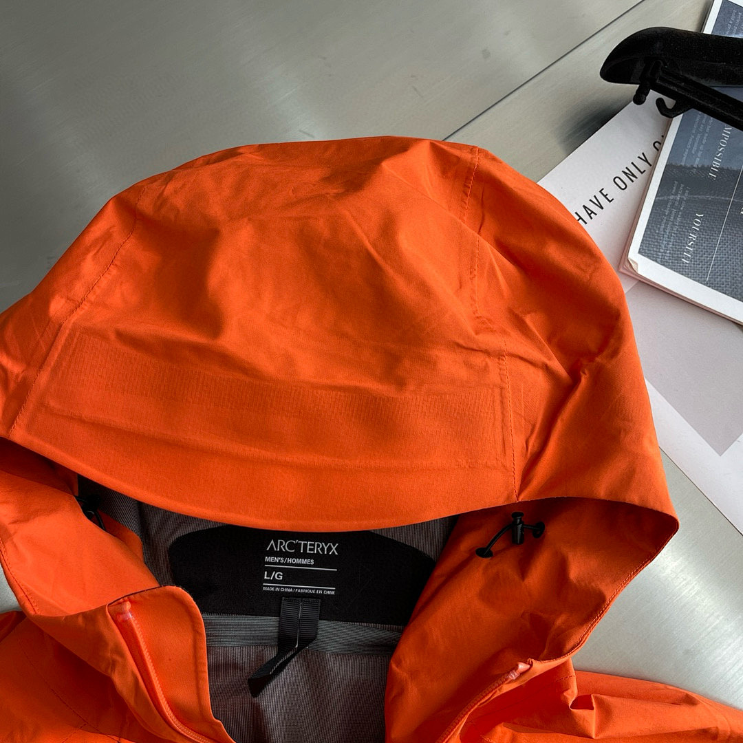 Arc'teryx — - Image 11