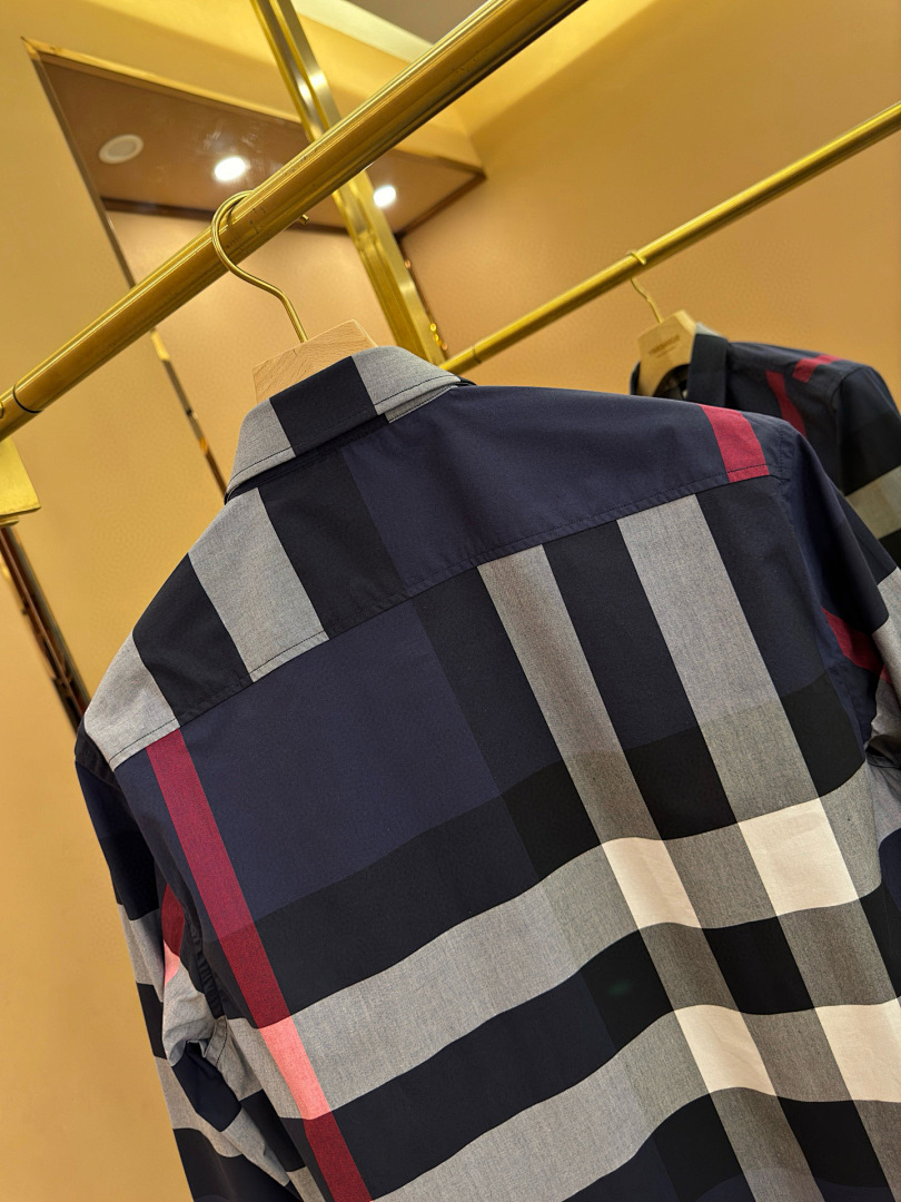 Burberry L68B073-65L - Image 11