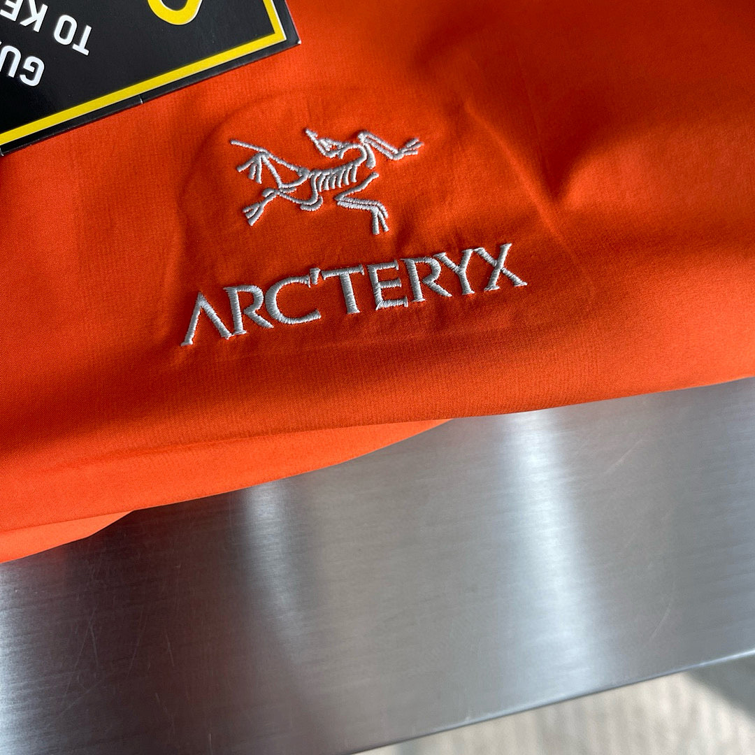 Arc'teryx — - Image 8