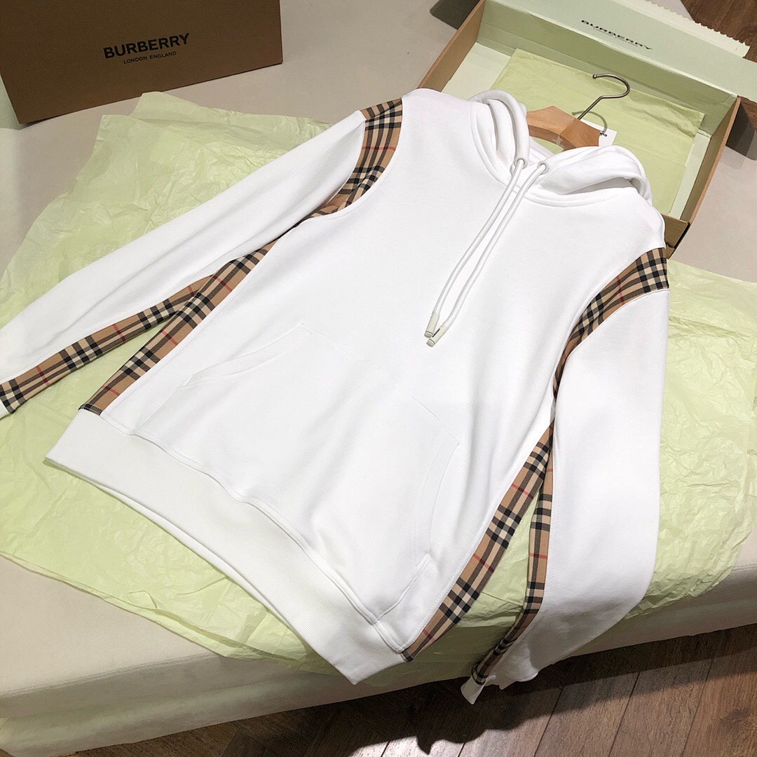 Burberry Yuan — - Image 15