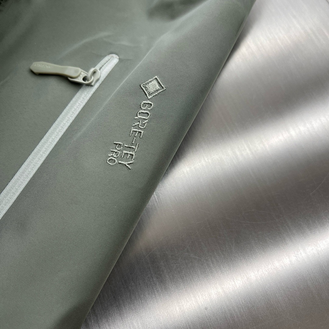 Arc'teryx — - Image 18