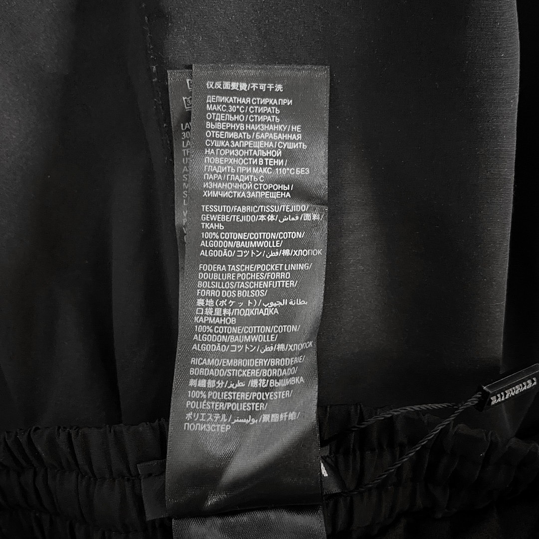 Balenciaga 6893-60L - Image 12