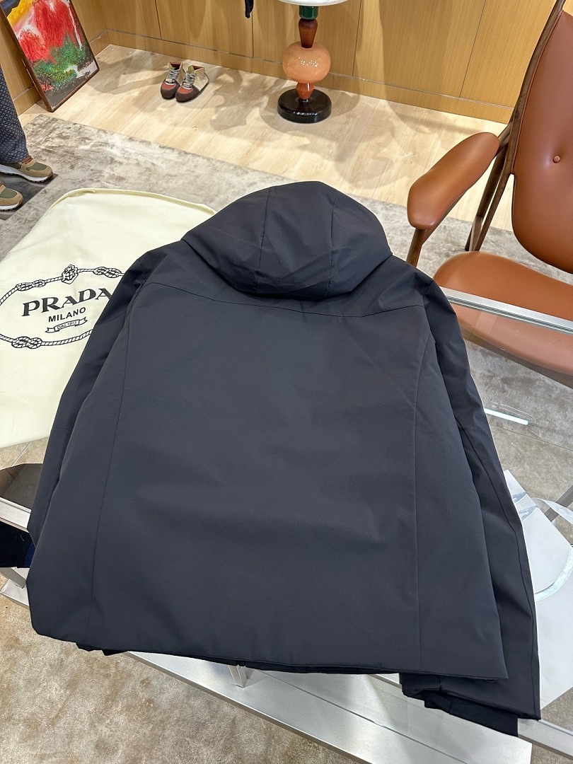 Prada 5294−8L - Image 6