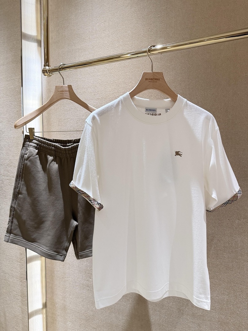Burberry 526213−51L - Image 5