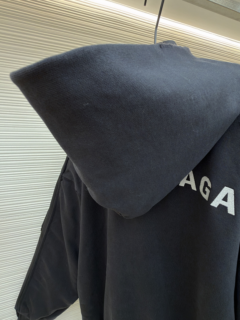 Balenciaga 3084-41L - Image 10