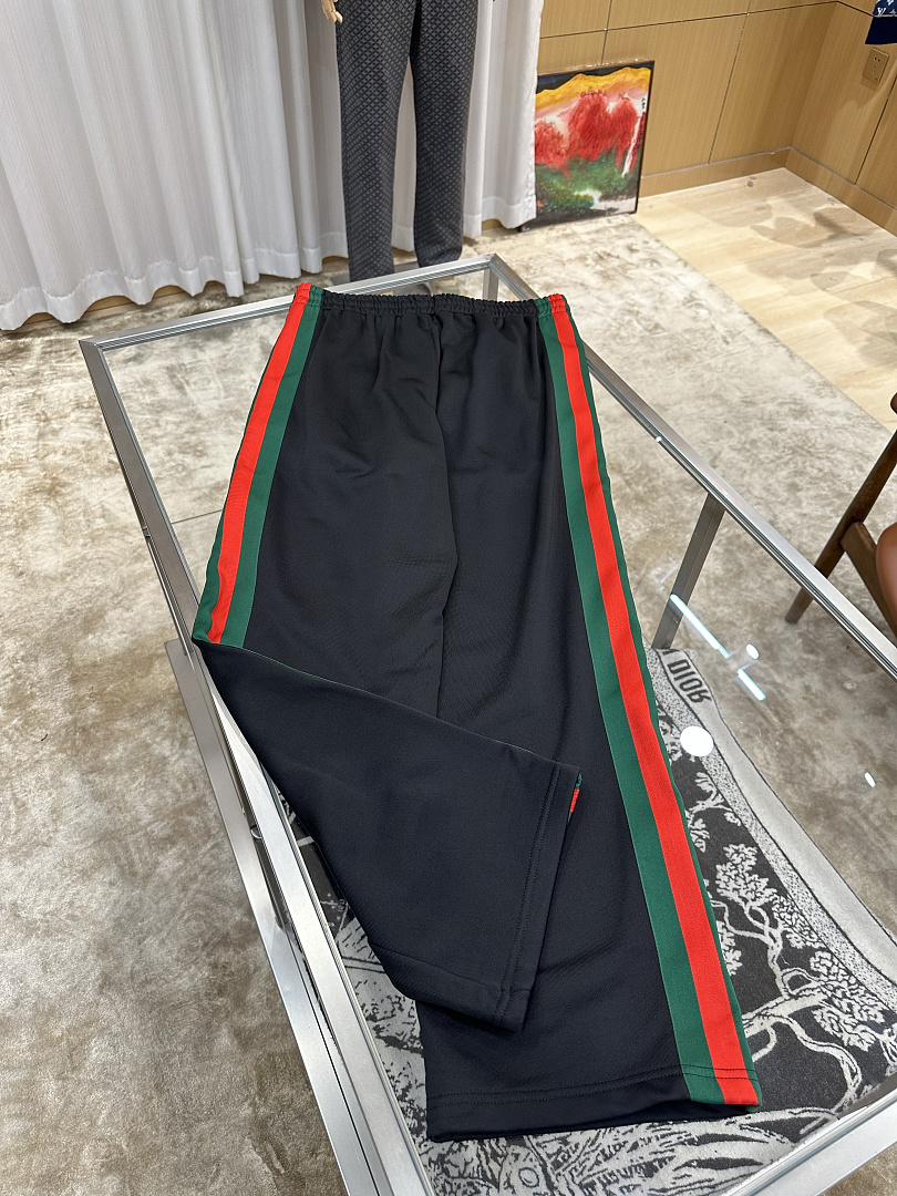 Gucci 308-38L - Image 19