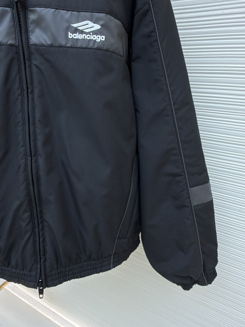 Balenciaga 6D232-61L - Image 13