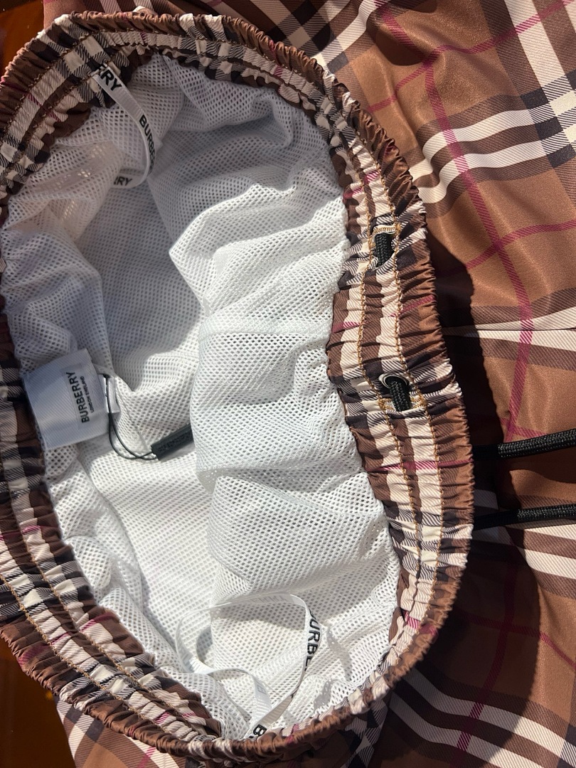 Burberry L68B039-65L - Image 8