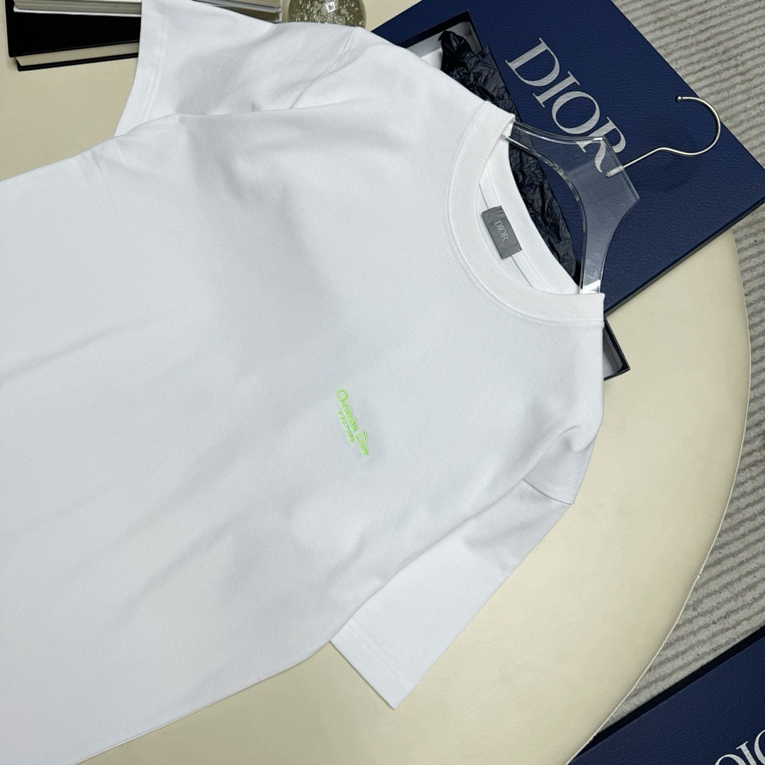 Dior Yuan. 543−17L - Image 5