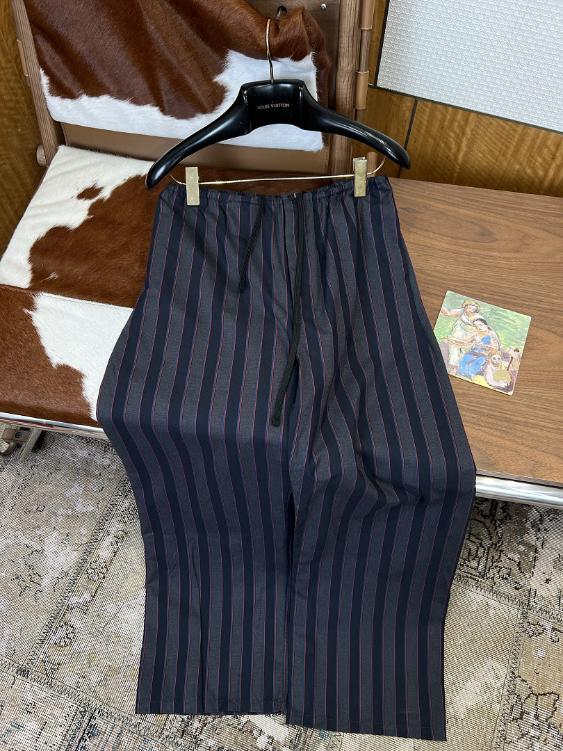 Miu Miu 3100-41L - Image 11