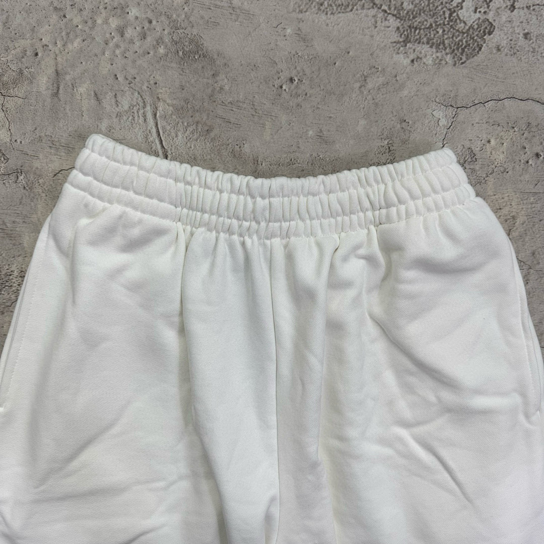 Balenciaga 5D015−25L - Image 4