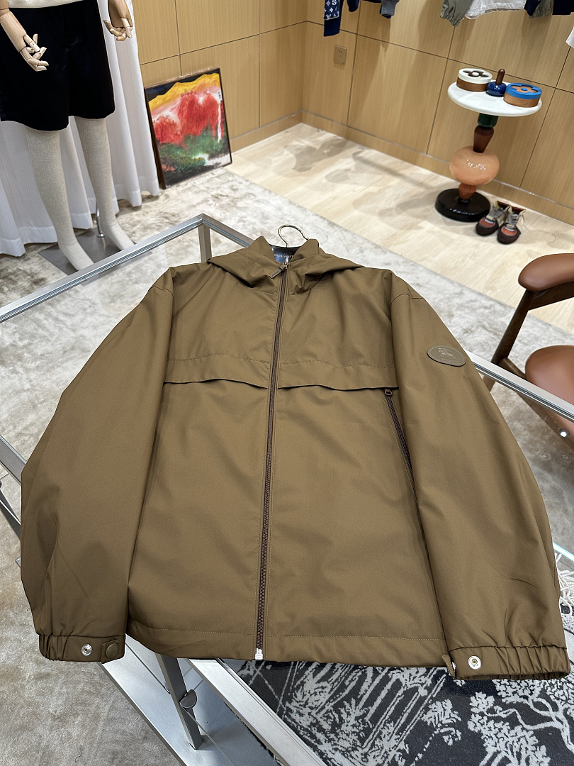 Burberry 5151−8L - Image 22