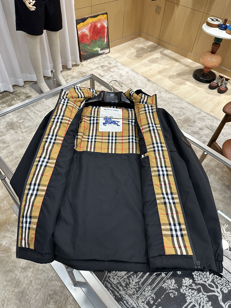 Burberry 5151−8L - Image 35