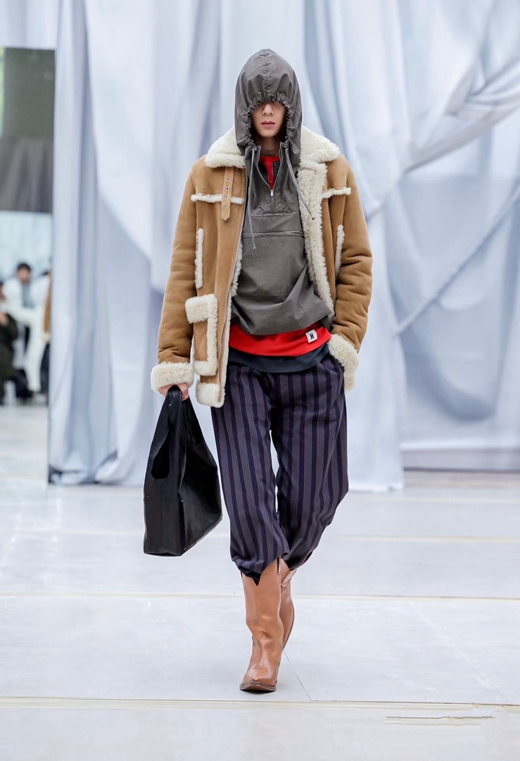 Miu Miu 3100-41L - Image 3