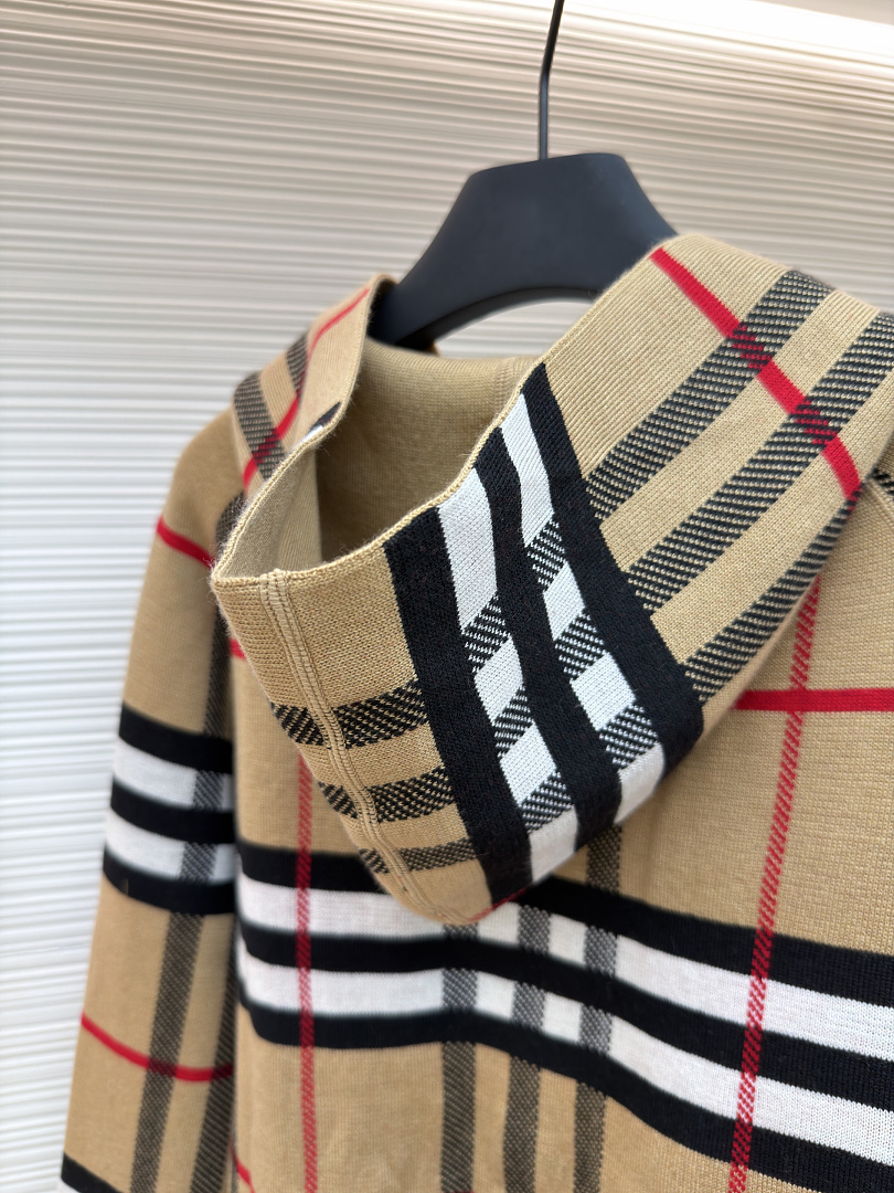 Burberry 5178−8L - Image 12