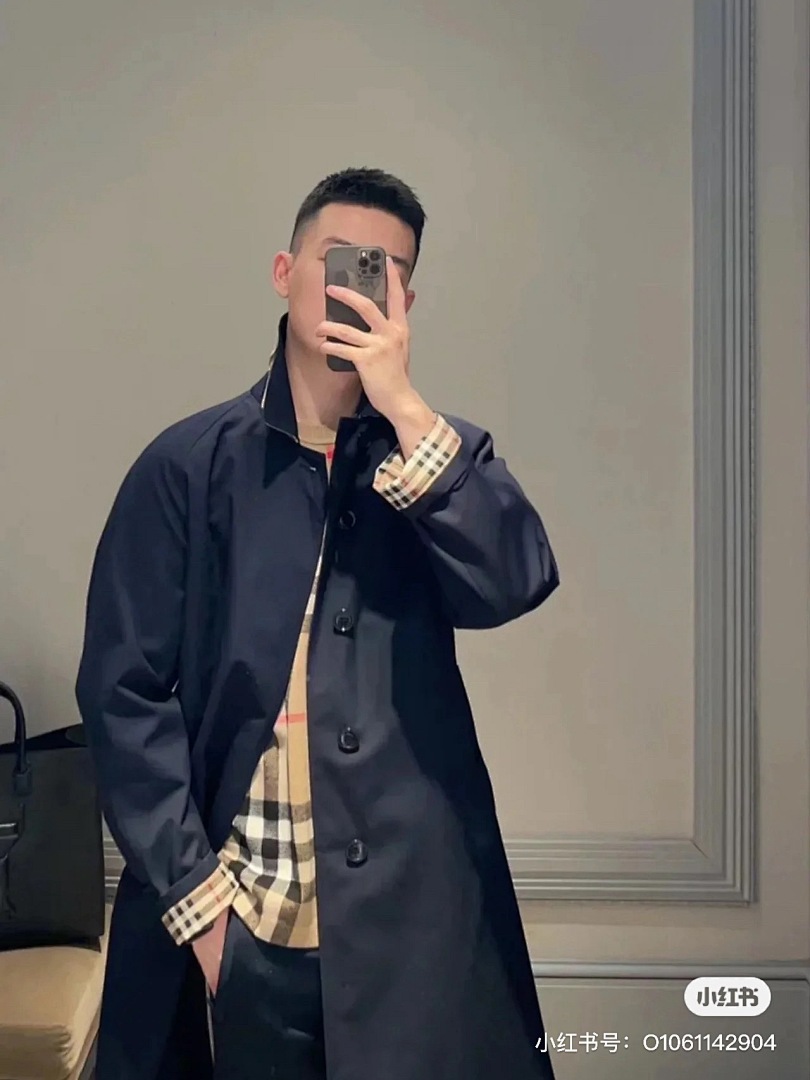 Burberry —6B01-65L - Image 21