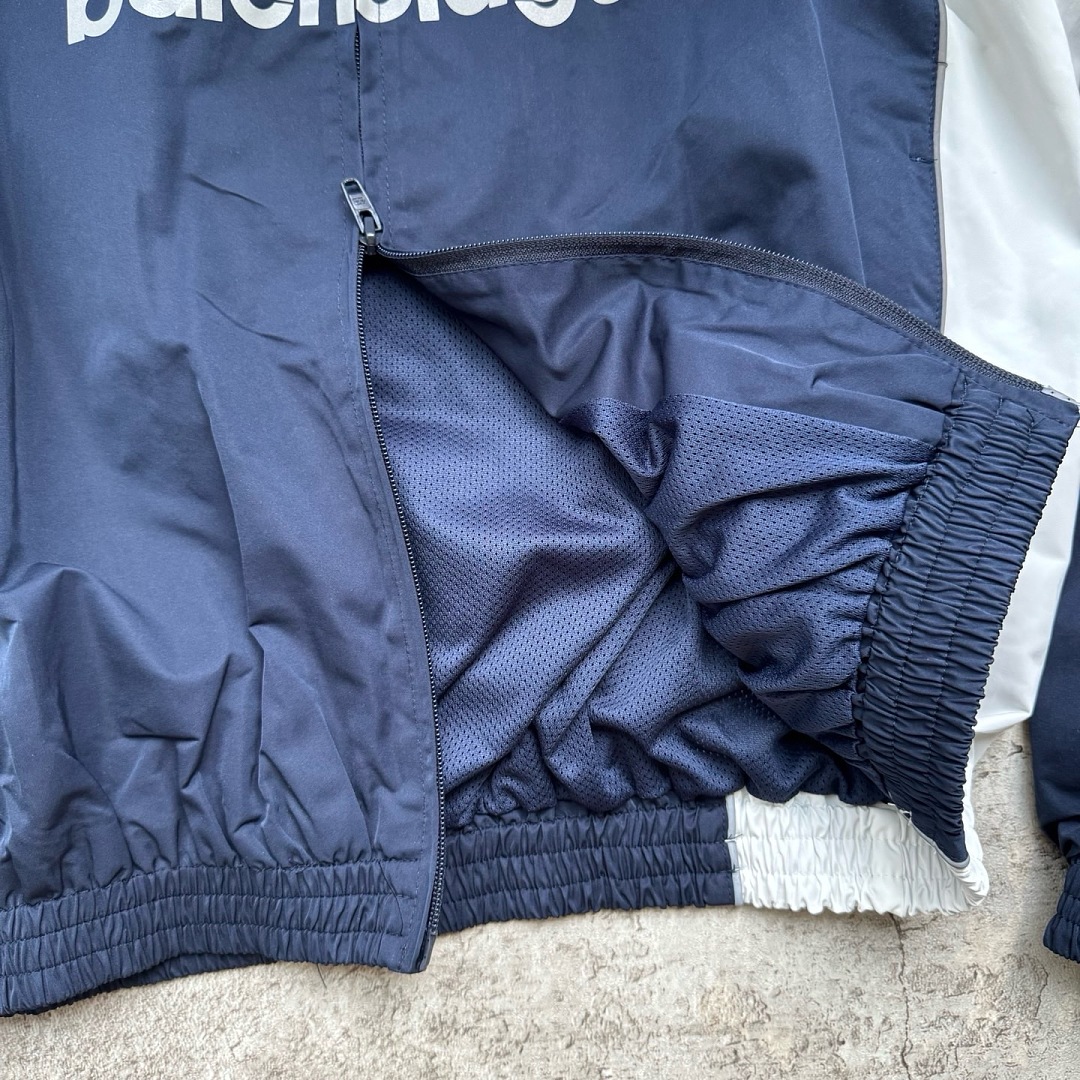 Balenciaga 510−24L - Image 13