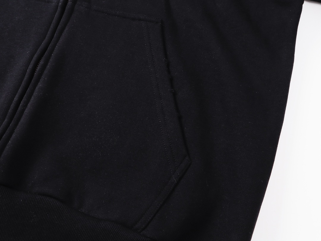 Balenciaga 5301−24L - Image 15