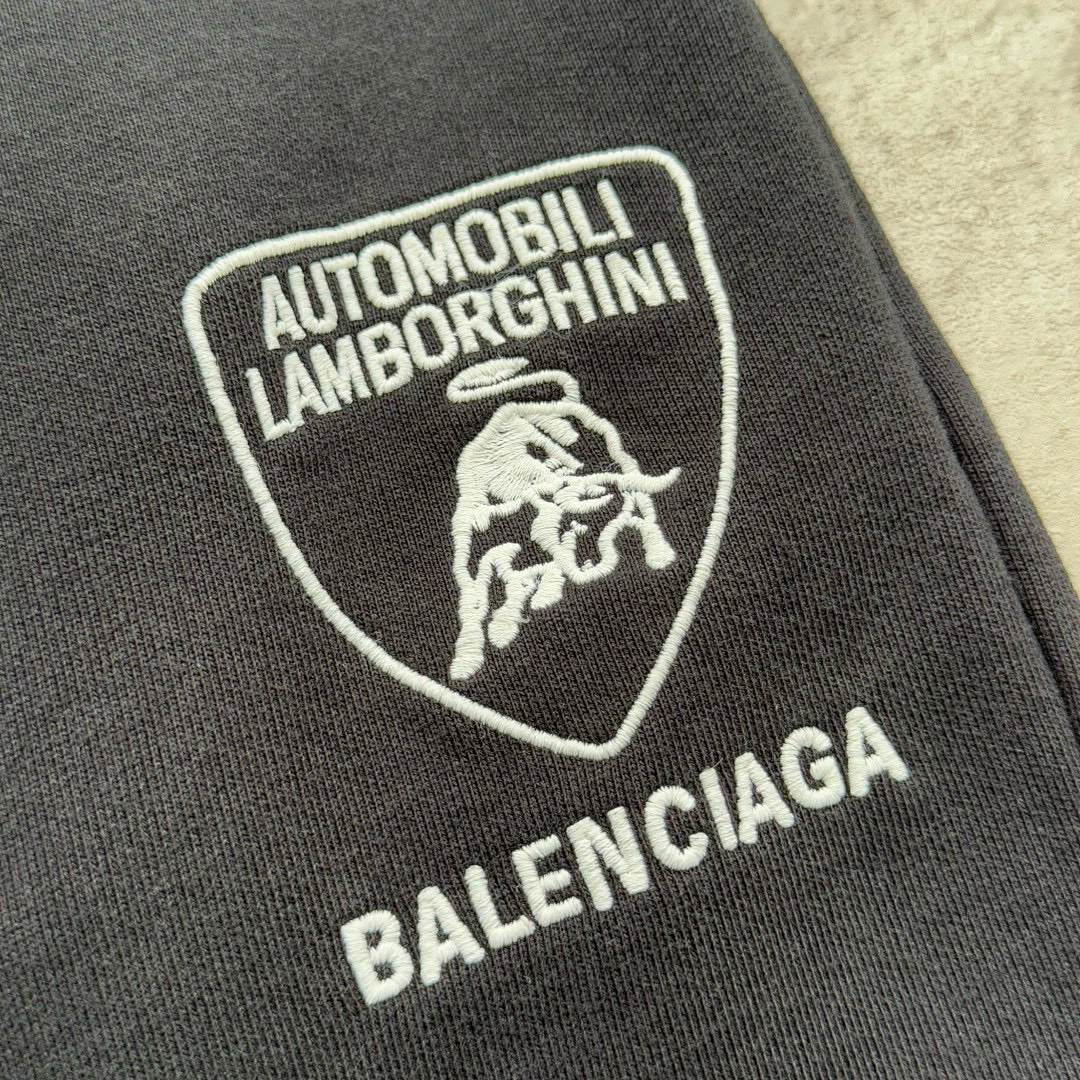 Balenciaga 5C018−25L - Image 9