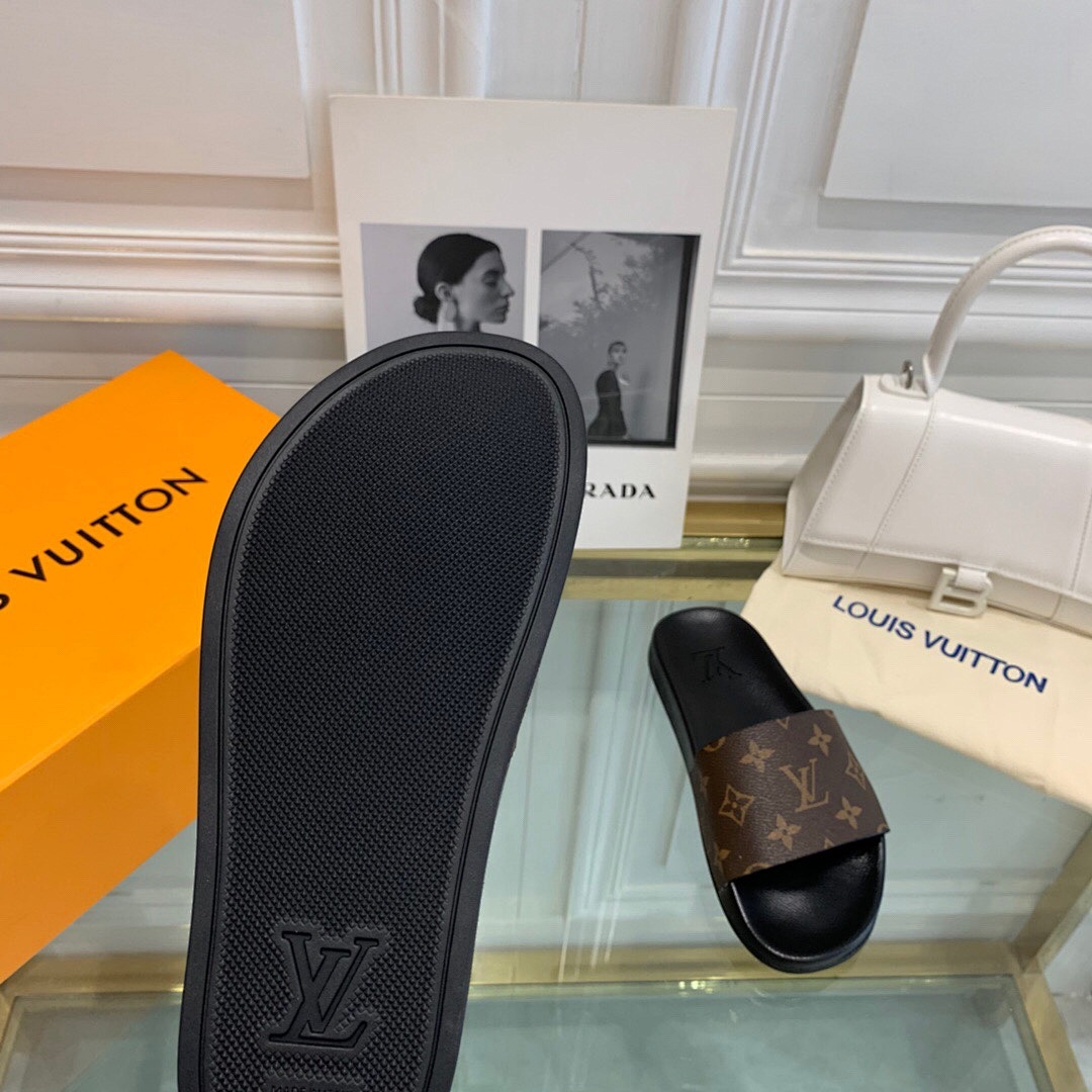 Unbranded Slides Price: 229Yuan Leather - Image 7