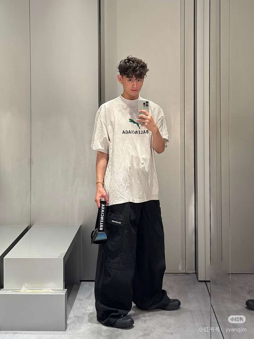 Balenciaga 3026-17L - Image 4