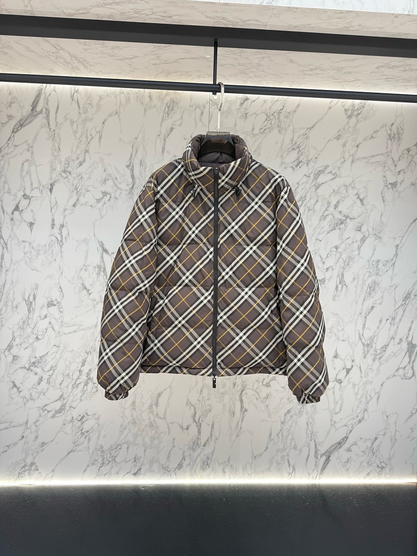 Burberry 348-13L - Image 13