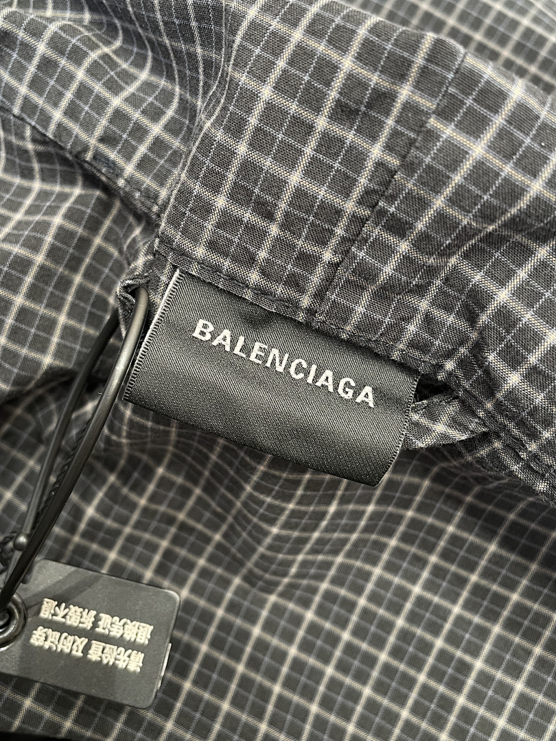 Balenciaga 68043-64L - Image 3