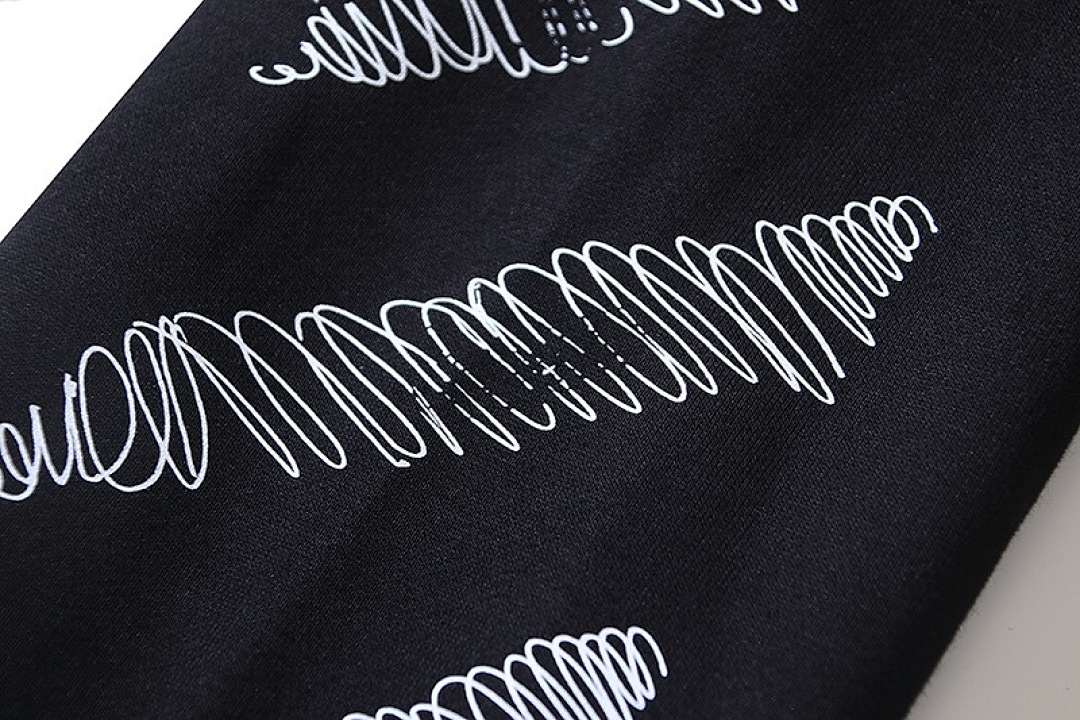 Off-White . - Image 10