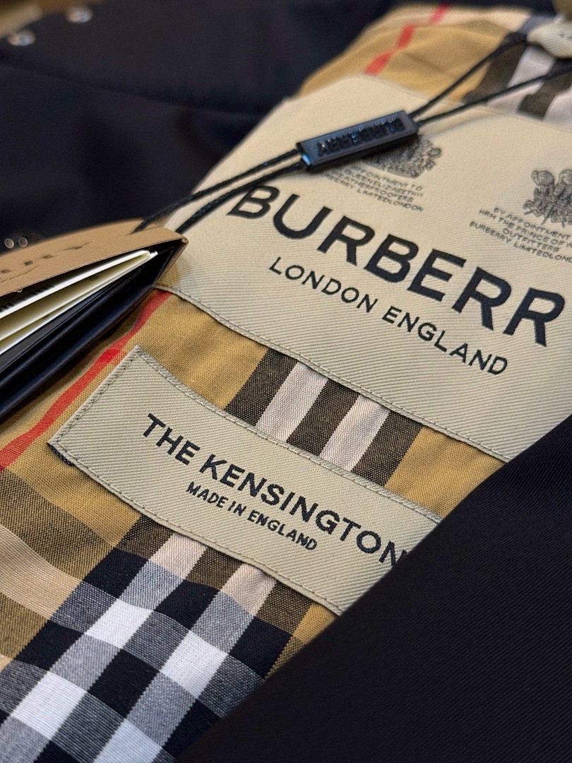 Burberry —6B035-65L - Image 9