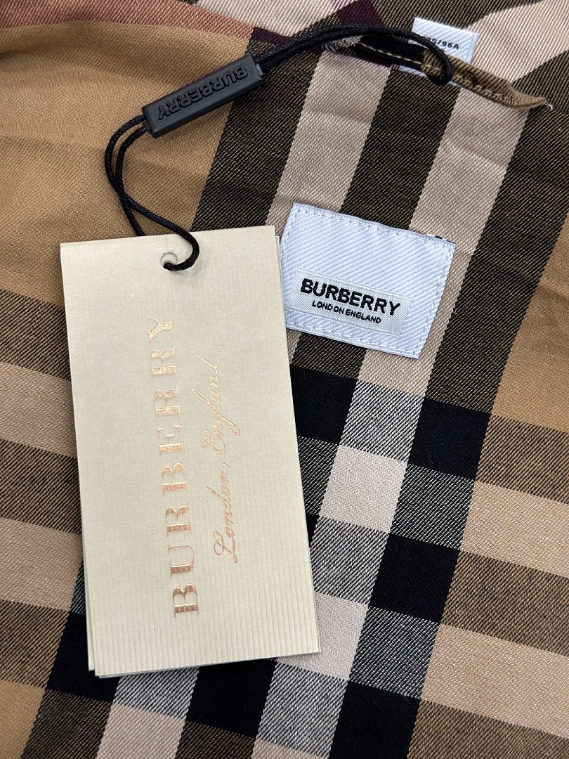 Burberry 5128−8L - Image 19