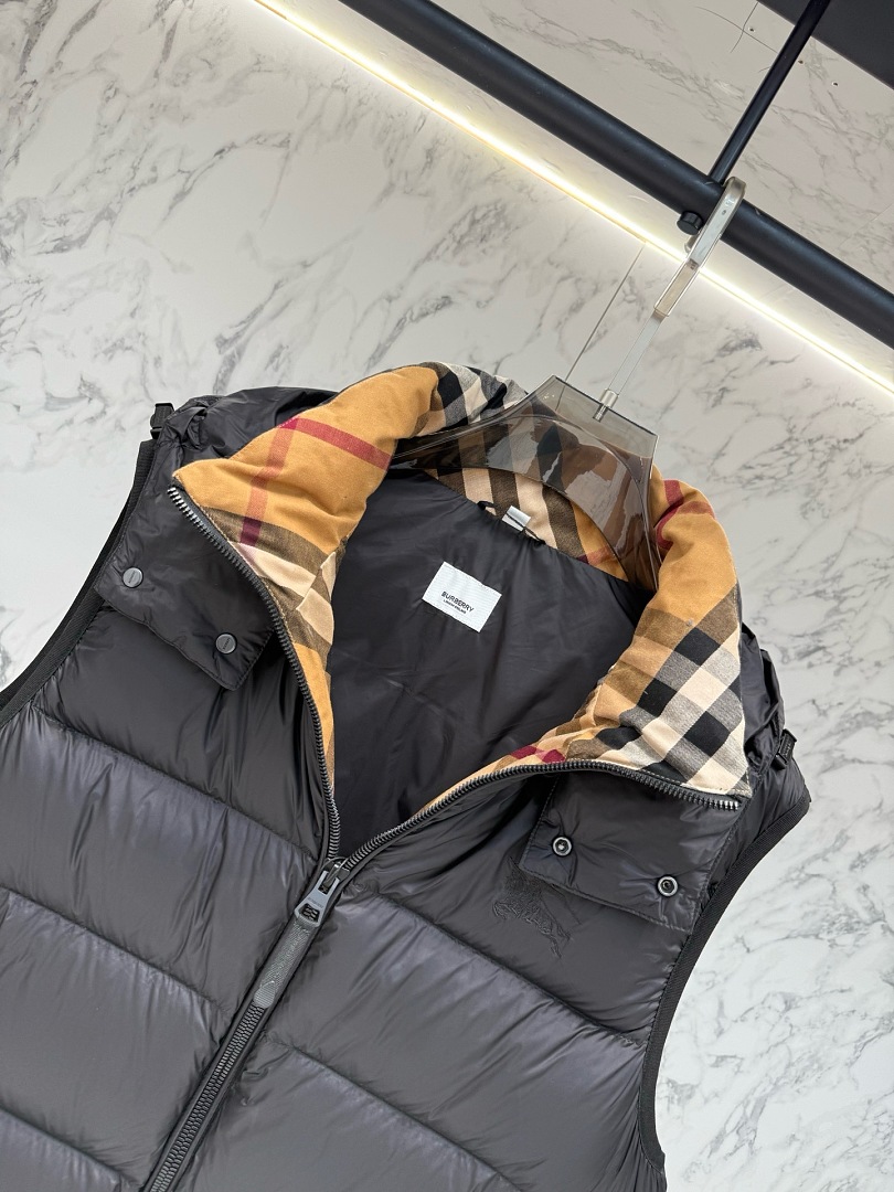 Burberry 68262-37L - Image 9